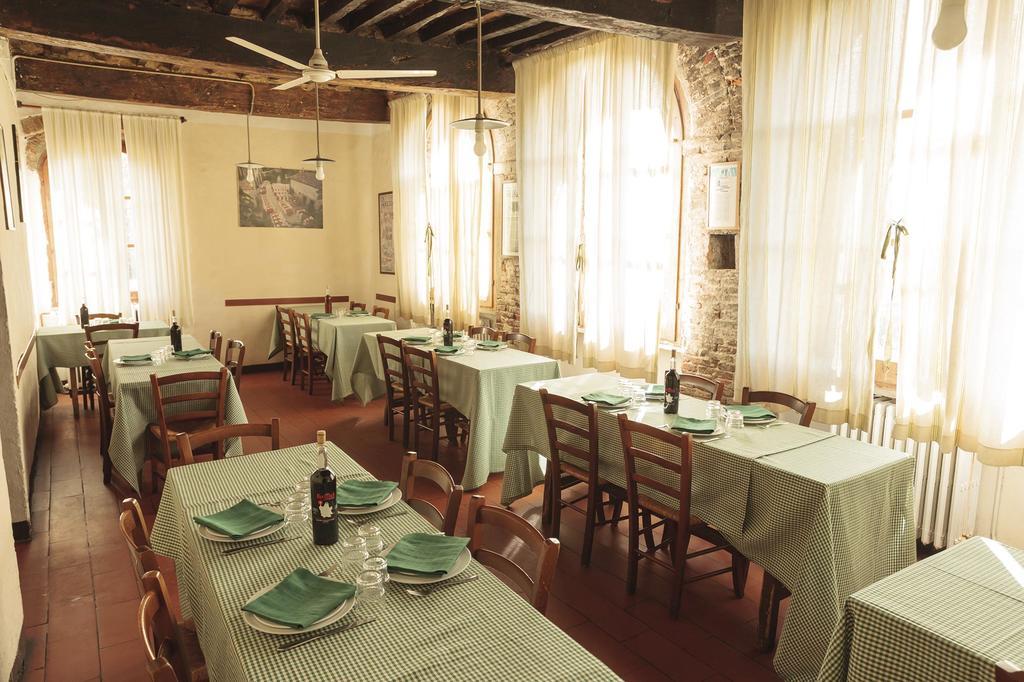 אניירי Locanda Al Castello Di Sorci מראה חיצוני תמונה